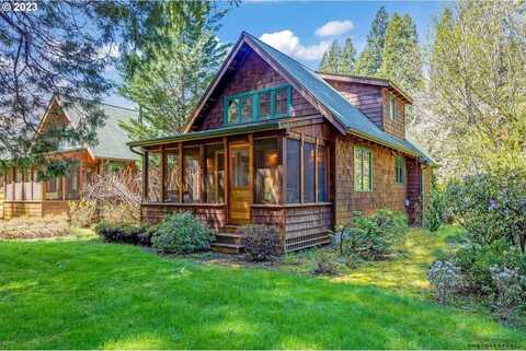 56411 McKenzie Hwy Highway, McKenzie Bridge, OR 97413