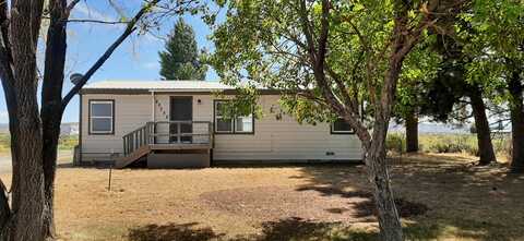 88052 Cedar Street, Christmas Valley, OR 97641