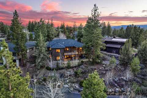 19160 Mount Shasta Court, Bend, OR 97703