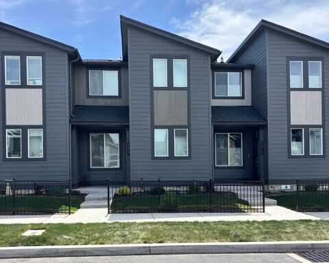 3017 NE Red Jasper Place, Bend, OR 97701