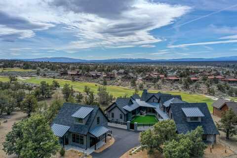 15826 SW Wooden Trestle Court, Powell Butte, OR 97753