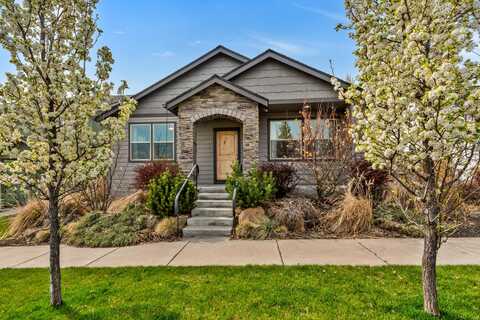 20021 Voltera Place, Bend, OR 97702