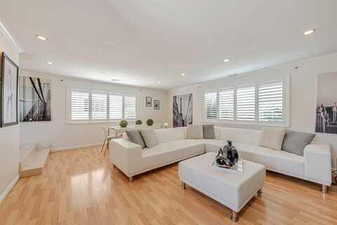 2924 Vivian LN, SAN JOSE, CA 95124