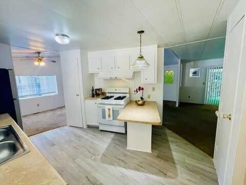 18285 China Grade RD 9, BOULDER CREEK, CA 95006