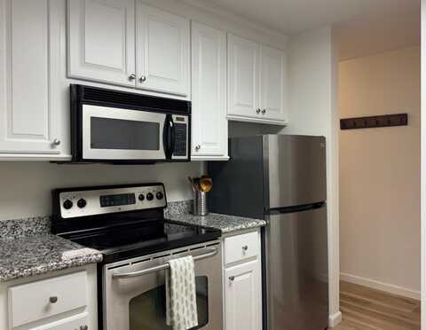 1730 Halford AVE 144, Santa Clara, CA 95051