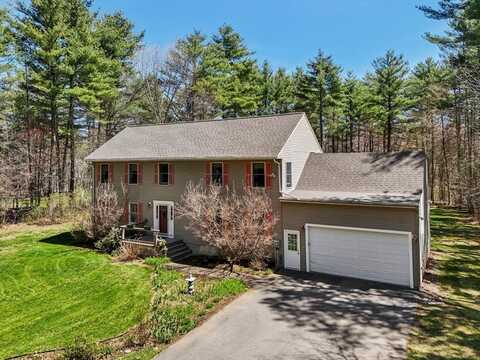 22 Heath Rd, Merrimac, MA 01860