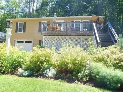 951 Dana Road, Barre, MA 01005