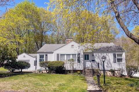7 Woodway Drive, Shrewsbury, MA 01545