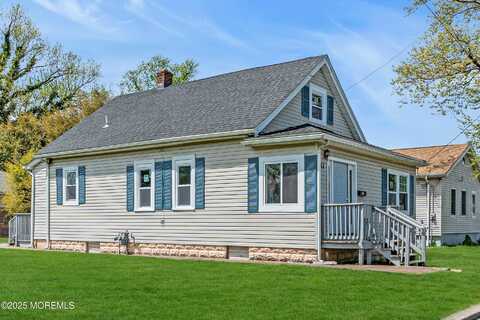 41 Harding Avenue, Keansburg, NJ 07734