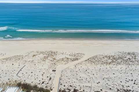 16 E Goldsborough Avenue, Long Beach, NJ 08008