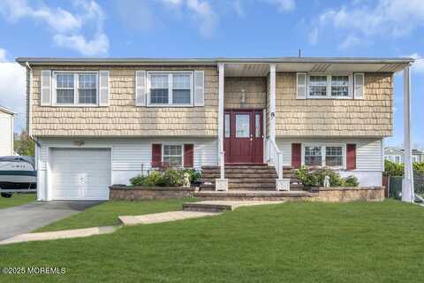 8 Ennis Drive, Hazlet, NJ 07730
