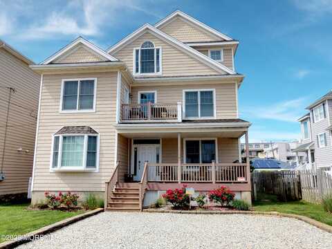 12 23rd Avenue, South Seaside Park, NJ 08752