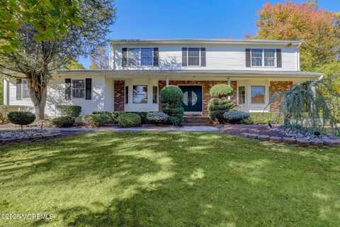 10 Holly Hill Road, Marlboro, NJ 07746
