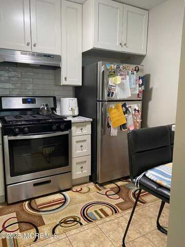 388 Brookview Court, Howell, NJ 07731