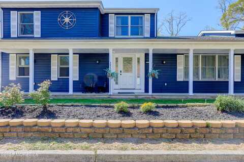 28 Duchess Avenue, Middletown, NJ 07748