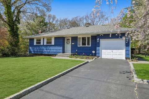 127 Jamaica Avenue, Medford, NY 11763