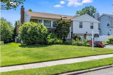 261 Gramercy Drive, Jericho, NY 11753