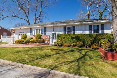 1027 Elizabeth Street, Baldwin Harbor, NY 11510