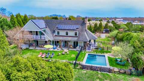 53b S Bay Avenue, Eastport, NY 11941