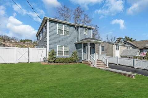 48 Park Avenue, Oyster Bay, NY 11771