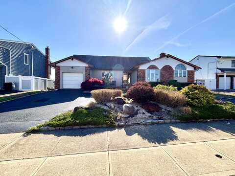 3452 Ocean Avenue, Oceanside, NY 11572