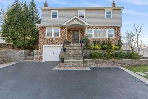 23 Johnston Avenue, Northport, NY 11768