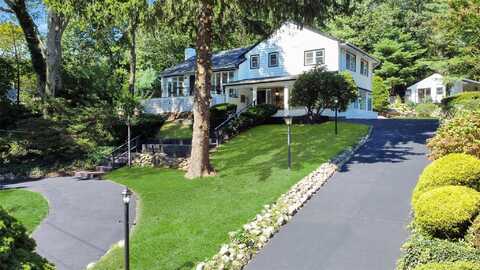 45 Woodedge Drive, Dix Hills, NY 11746