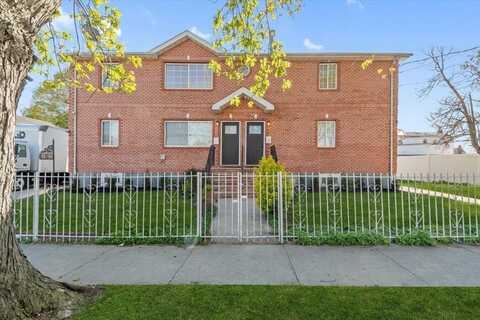230-58 Lansing Ave, Springfield Gardens, NY 11413