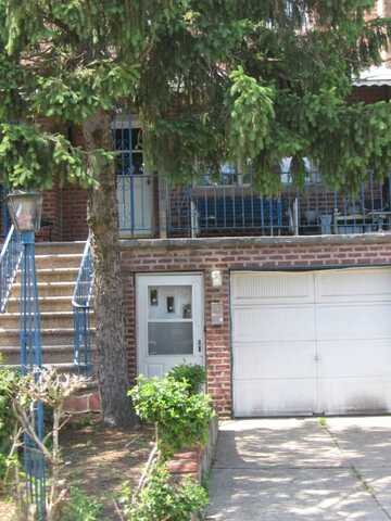 1517 Givan Avenue, Bronx, NY 10469