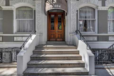 324 E 50th Street, New York (Manhattan), NY 10022
