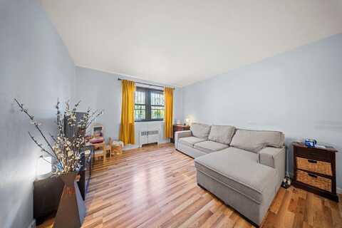 139-05 85th Drive, Briarwood, NY 11435