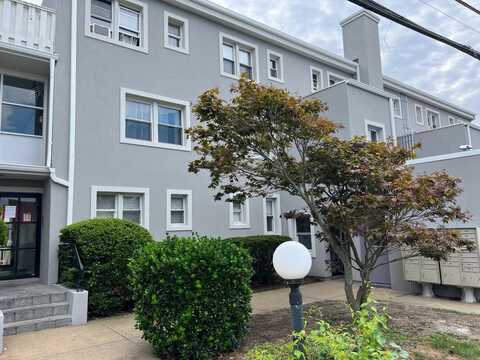 830 E Broadway, Long Beach, NY 11561