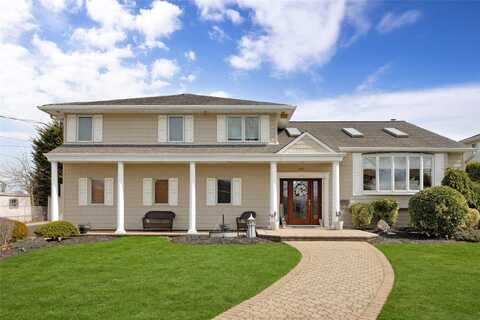 143 Whitewood Drive, Massapequa Park, NY 11762