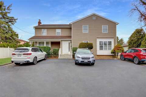 176 Jackson Avenue, Syosset, NY 11791