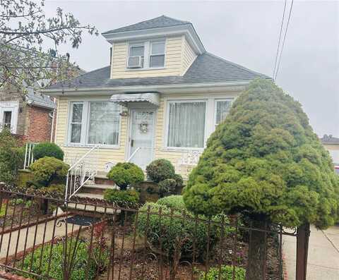 196-42 44th Avenue, Flushing, NY 11358