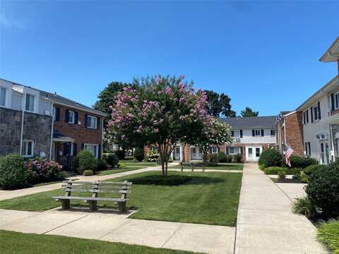 220 Dawson, Jericho, NY 11753