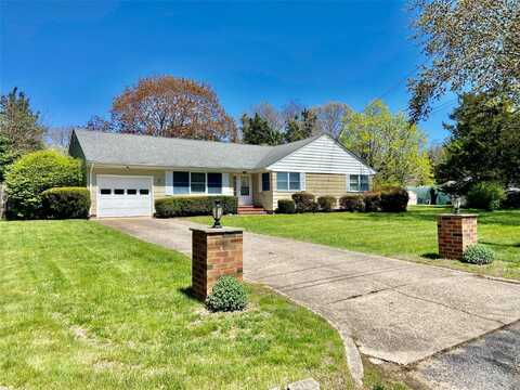 265 Custer Avenue, Southold, NY 11971