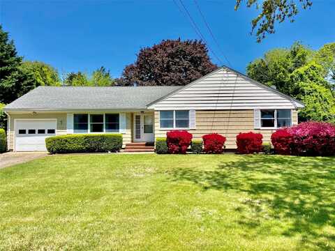 265 Custer Avenue, Southold, NY 11971