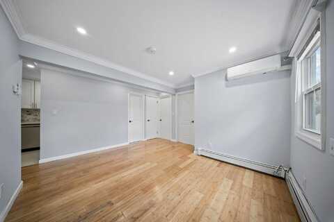 218-40 138th rd, Springfield Gardens, NY 11413