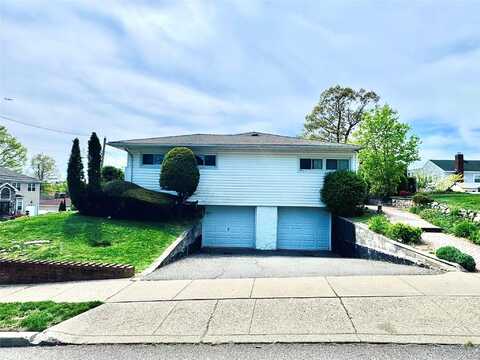 21 Teibrook Avenue, Syosset, NY 11791