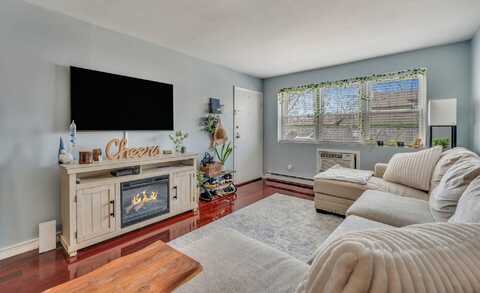 100 Connetquot Avenue, East Islip, NY 11730