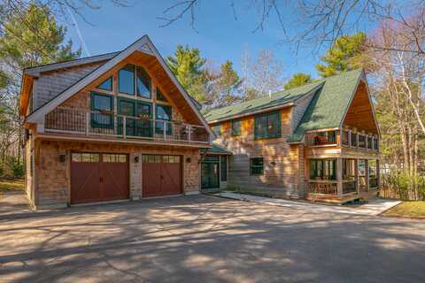 31 Dorothy Drive, Standish, ME 04084
