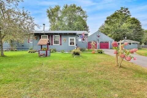 21 Middle Avenue, Mexico, ME 04257
