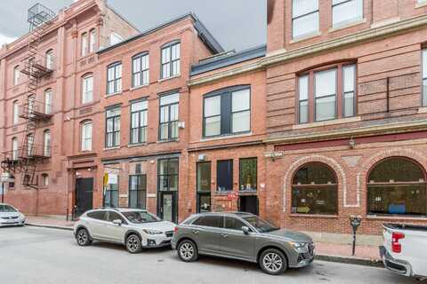 15 Brown Street, Portland, ME 04101