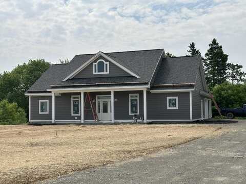 3 Lilac Lane, Houlton, ME 04730