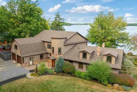 11 Neal Lane, Monmouth, ME 04259