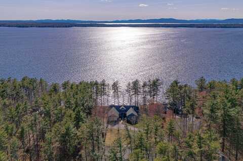 10 Cape View Drive, Windham, ME 04062