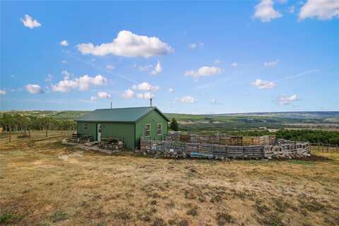 27 Skyline Drive, Babb, MT 59411