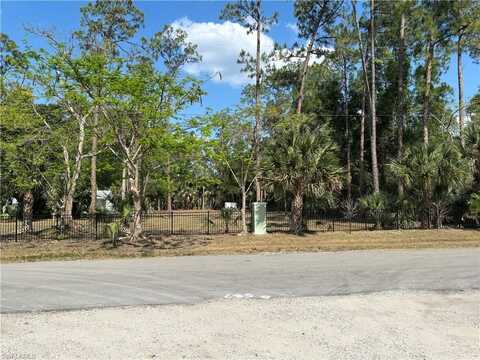 498 Wilson, NAPLES, FL 34117