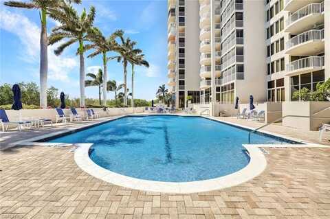 6849 Grenadier, NAPLES, FL 34108